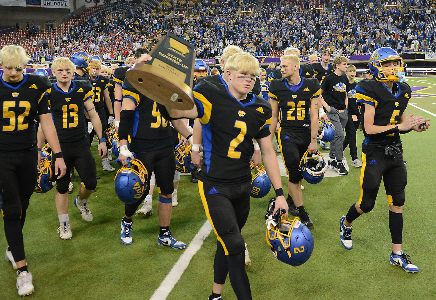 Wahlert too much for Humboldt in state football championship, 49-14 ...